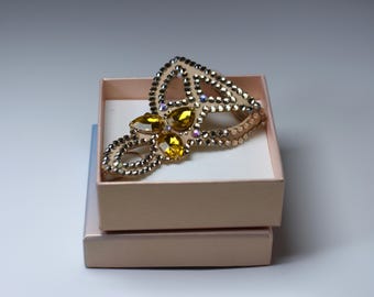 Pulsera de baile de salón, piedras de cristal doradas adornadas, joyas de diamantes de imitación para danza del vientre, accesorio de diosa, carnaval, baile de competencia