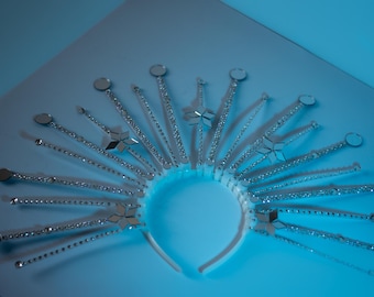 Tocado de halo con piedras de cristal, corona para la cabeza, tiara para espectáculo de danza, diadema de diosa