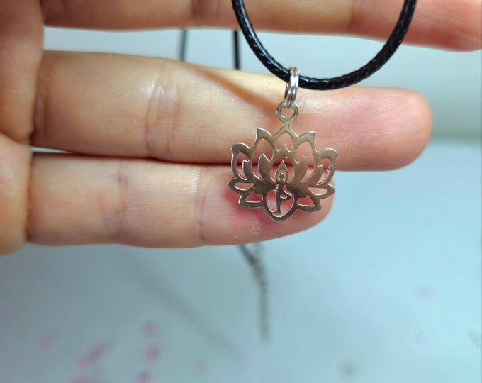 Yoga Pendant Necklace, Gift for her, Lotus yoga pendant, Tree pose jewellery