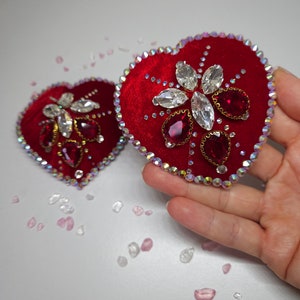Burlesque heart pasties, crystals decorated nappies, festival wear