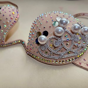 Embellished wear, Burlesque bra, Carnival, Belly dance Stage bra, Rave bra, Showgirl bra