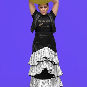 Rayonnez de royauté lors de votre anniversaire avec notre t-shirt Regal Birthday Queen pour femme