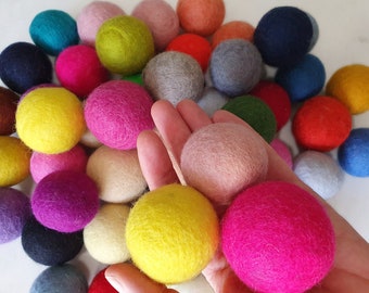 4cm-5cm Felt Balls *Extra Large*  | 5 10 25 pack | Cat Toys | 40mm-50mm | White or Random Mix Rainbow of colours | Montessori Waldorf Play