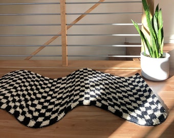 Irregular Rug, Checkered Rug, Cool Runner Rug, Aesthetic Tufted Rug, Aesthetic Living Room Decor, Wavy Rug , Retro Home Decor, Unique Rug
