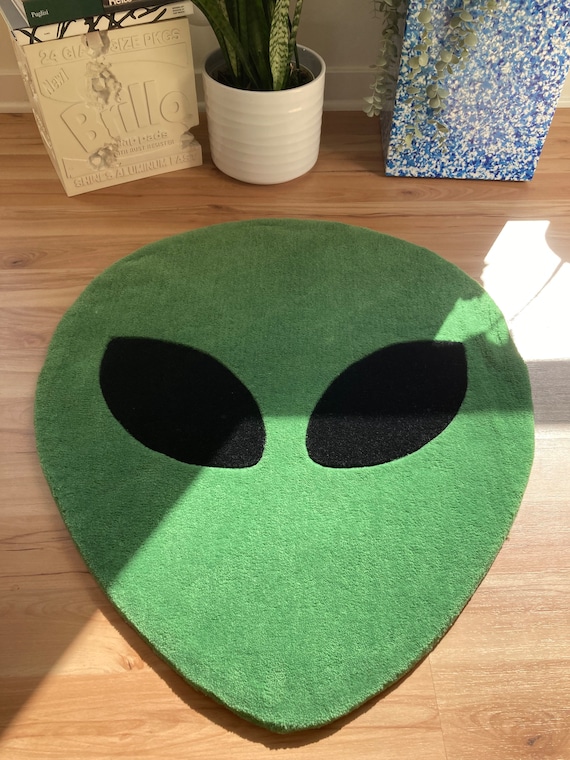 Green Alien Head Wool Rug - Space Decor (34x28 Inches) - Etsy