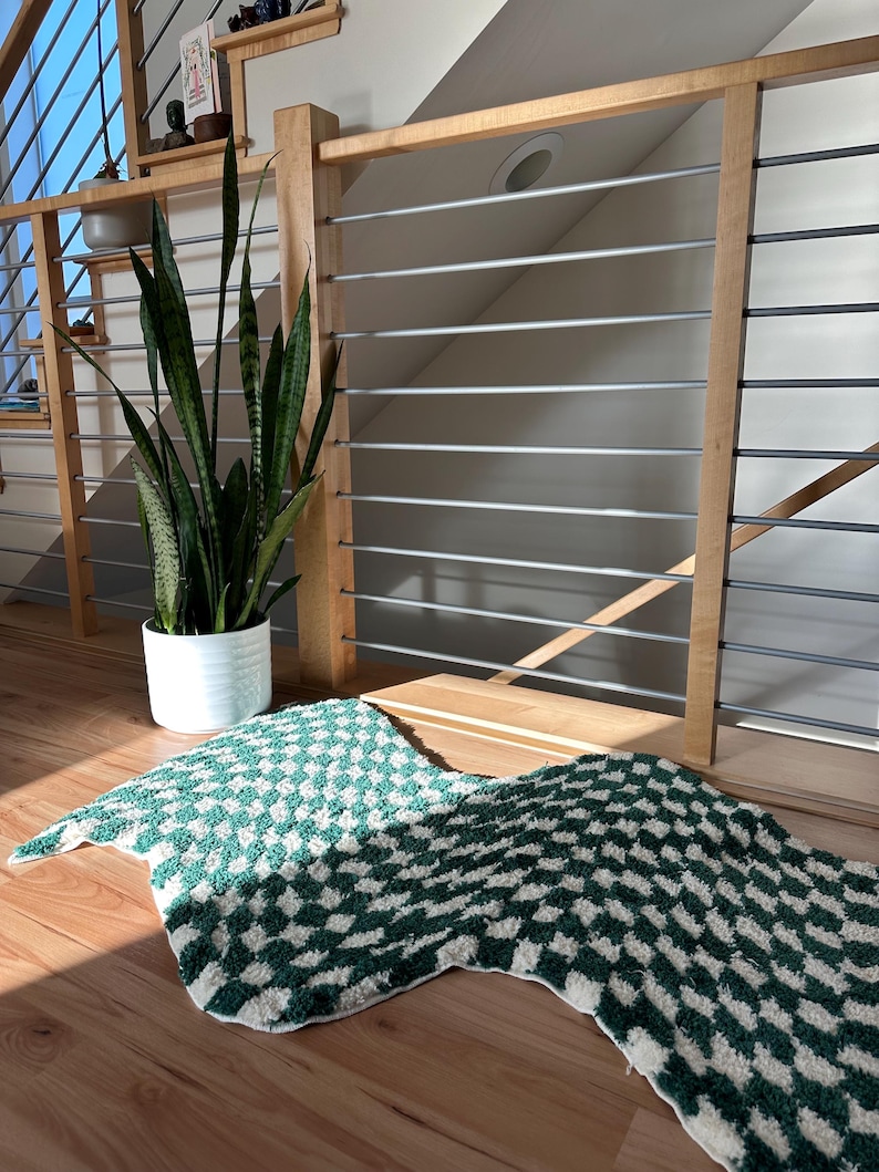 Our checkered rug in basil green!