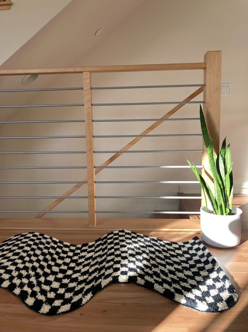 Checkered rug, wavy rug, irregular shape, unique carpet, white black rug
