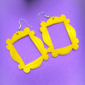 The One With Monica’s Apartment Door Peephole Frame Earrings -  FRIENDS Inspired Earrings