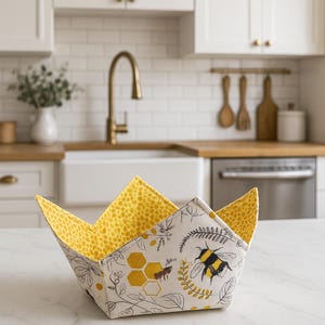 Microwavable Bowl Cozies, Soup Bowl Cozy pot holder, Reversible fabric Bowl Cozy pot holder, Microwave bowl cozy, Great Gift!
