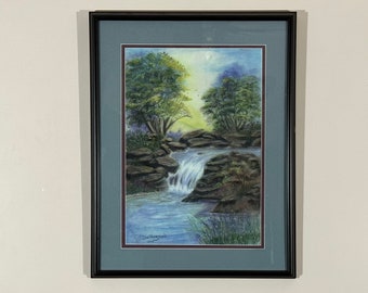Peinture pastel originale d’œuvres d’art de paysage Brook, cascade d’arbres par Dee Pierson