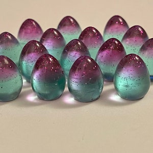 Wingspan Wyrmspan compatible Fluorite colored Purple and Blue Green resin Handmade Eggs set of 15