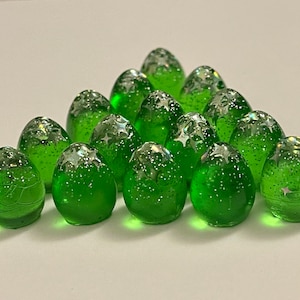 Wingspan Wyrmspan compatible Green and Star Handmade Eggs set of 15