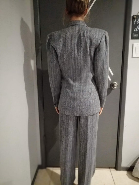 Vintage Ladies Suit - image 2