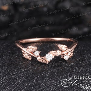 Vintage diamond wedding band Moissanite rose gold matching band Art deco leaf stacking band Nature inspired delicate wedding bridal ring