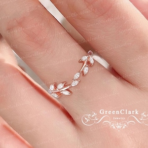 Einzigartige Moissanit Ehering Art deco solide 14k Rose Gold Blatt Ehering Natur inspiriert Diamant geschwungenen Band Ihr handgemachtes Schmuck Geschenk