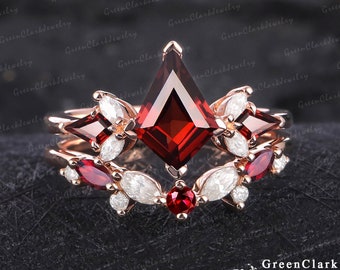 Ensemble unique de bagues de fiançailles en rubis taillés avec un cerf-volant Bague de promesse art déco en or rose massif 14 carats, pierres précieuses rouges, ensembles de bijoux faits main pour femme