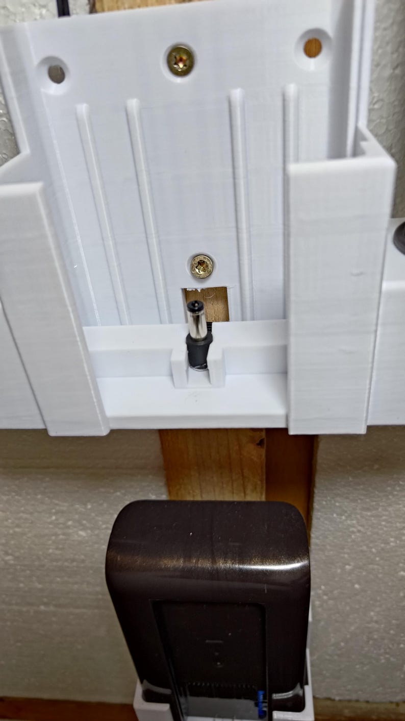 Wandhalterung mit Bulelink Staubsauger