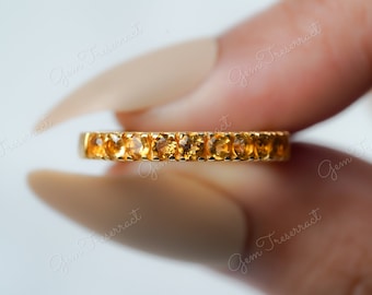 Anillo de eternidad completo de citrino natural: alianza de oro amarillo