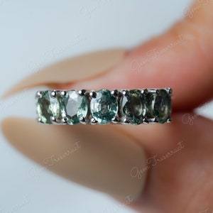 Unique Green Sapphire Oval cut Engagement Ring , 5 stone Art deco natural green sapphire and moissanitellooring, Wedding band