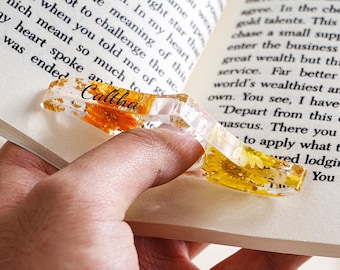 Sujetapáginas personalizado de resina con forma de flor, regalo para amantes de los libros, regalo personalizado para lectores, accesorio para libros, marcapáginas floral, regalo de Navidad para ella