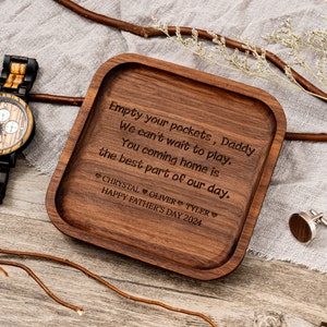 Service de voiturier personnalisé pour homme - Videz vos poches pour papa, plateau en bois gravé personnalisé, cadeau de fête des pères pour papa, plateau en bois personnalisé