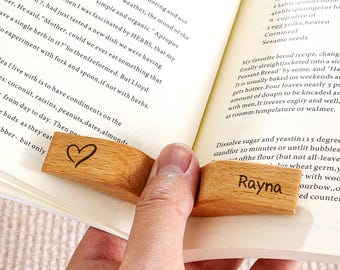 Personalized Wood Book Page Holder, Custom Thumb Page Holder, Page Spreaders, Book Accessories, Book Lover Gifts, Anniversary Birthday Gifts