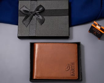 Personalized Mens Leather Wallet, Custom Engraved Wallet, Groomsmen Wallet, Boyfriend Gift, Anniversary Gift for Him, Christmas Gift for Dad