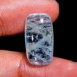 Aquamarine Cabochon: Natural Blue Gemstone for Jewelry Making