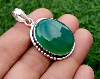 Hübscher grüner Onyx Anhänger, 925 Sterling Silber Anhänger, Modischer Edelstein Anhänger, Handgefertigter Anhänger, Klassischer Geschenk Anhänger für Weihnachten