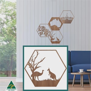 Kangourou et émeu : oeuvre d'art murale hexagonale en bois d'Australie