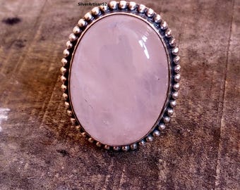 Anillo de plata de ley con cuarzo rosa hecho a mano