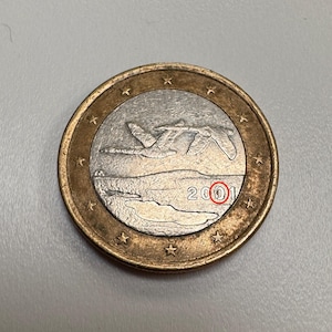 1 euro coin Finland 2001 with mint error #2