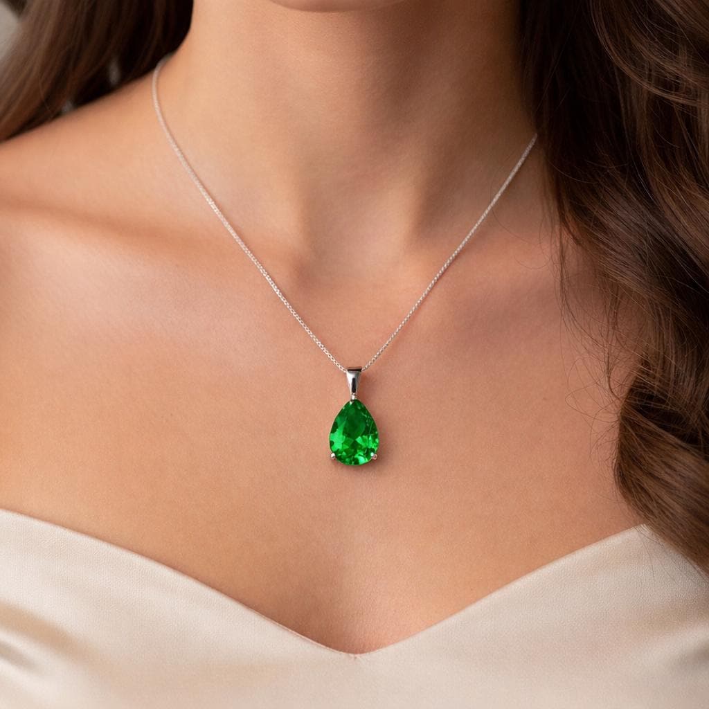 Emerald necklace - Etsy 日本