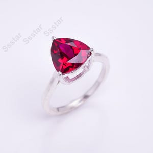 10 MM biljonslipad mozambiquerubinring, silverring med statement-motiv