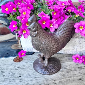 Garden figure &quot;Rooster&quot; made of 1.7 kg cast iron 18 cm high decorative figure chicken chicken coop decoration hen farm shop decoration organic shop egg sale