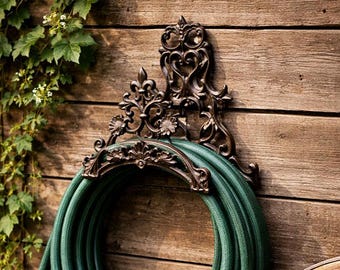 Hose holder "Fleur de lis" 29 cm wide cast iron garden hose holder vintage water hose holder hose reel French lily decoration