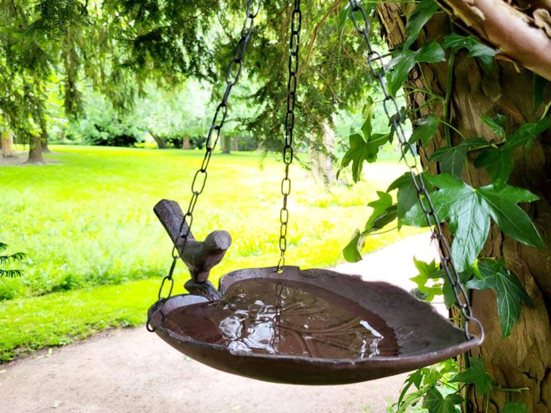Vogeltränke Zum Aufhängen – Rundes Harz-Tablett Mit Edelstahl-Kette, Tiefe Wasserschale Für Gartenvögel