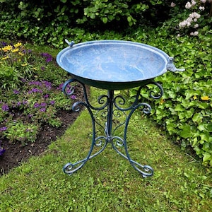 Large bird bath &quot;Little Bird&quot; antique blue, 68 cm high, cast aluminum, rust-proof & frost-resistant | Plant bowl | Water trough
