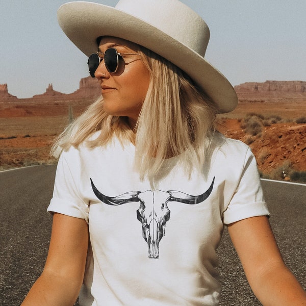 Boho Cow Skull Shirt, howdy shirt, Wild west Shirt, Western Graphic Tee, Cowgirl Shirt, Bull Skull Shirt, Southwest Shirt, Western Clothing