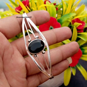 Bracciale con pietra preziosa di onice nero: bracciale regolabile fatto a mano in argento sterling 925
