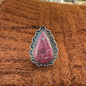 Anello con pietra preziosa Thulite: anello regolabile fatto a mano in argento sterling 925