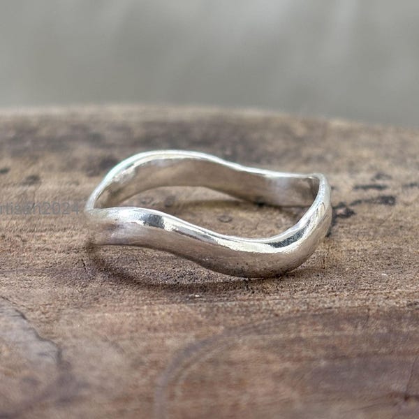 Asymmetric Wave Sterling Silver Ring: Minimalist Organic Jewelry