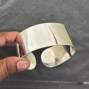 Gehämmertes Sterling Silber Armreif: Breiter verstellbarer Armreif