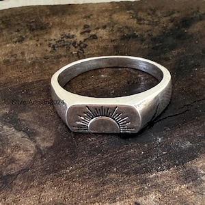 Sonnenring aus Sterlingsilber, minimalistischer Boho-Ring, Statement-Schmuck für Damen und Herren, Halbmond-Sonnenring, Siegelring, Geschenkidee