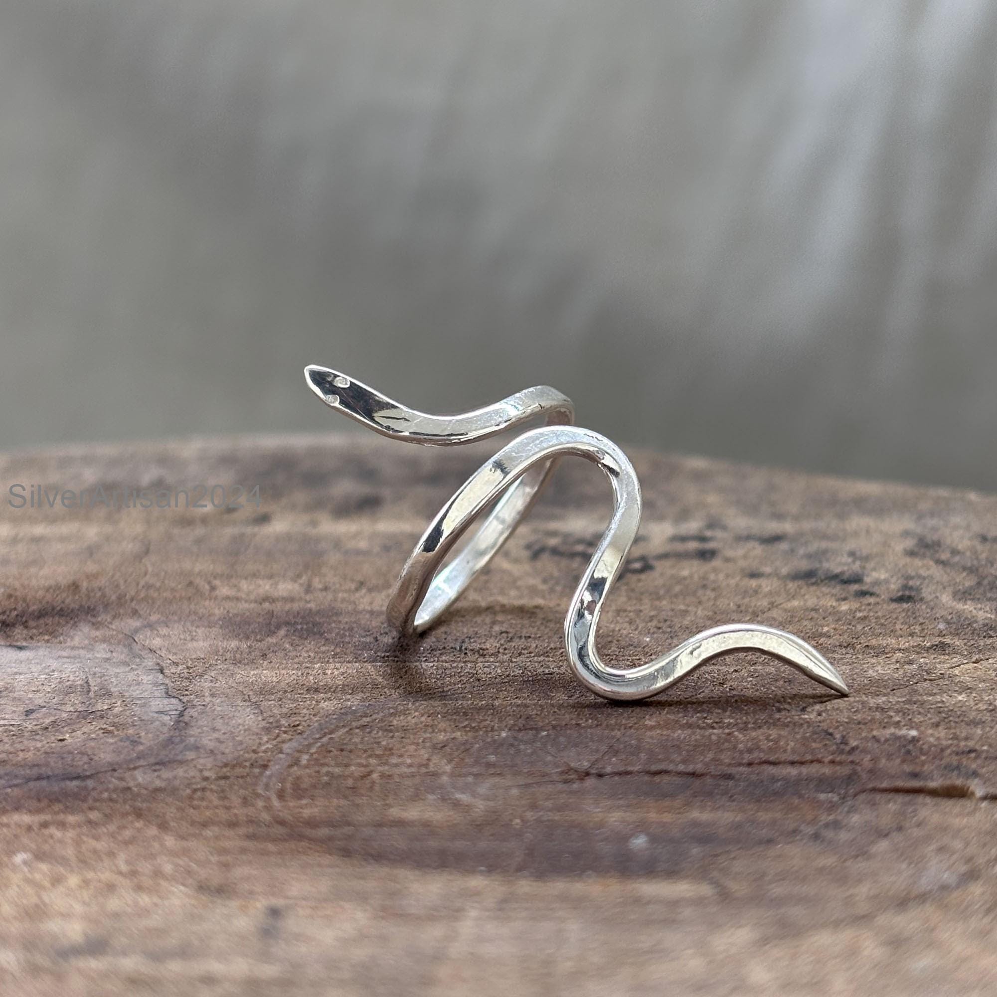 Bague Argent Style Serpent Ou Feuille - Taille 59, Très Bon état D'occasion