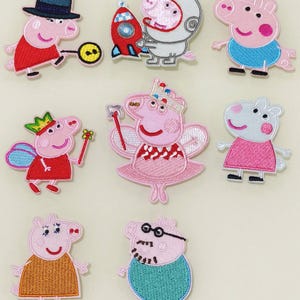 Cartoon Pigs  Iron On / Sew On Patch Badge