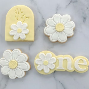 Daisy First Birthday/Daisy One/Sugar cookies/Daisy cookies/Cookies/Daisy/First Birthday/First Birthday image 2