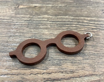 Keychain round glasses in brown micarta