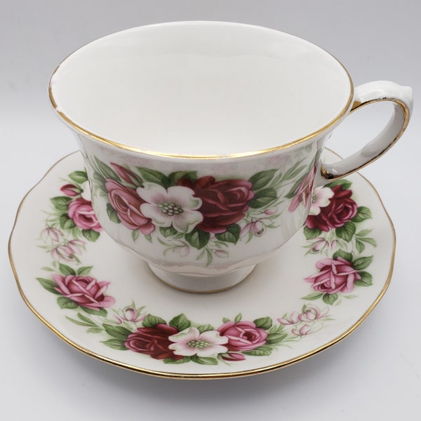 Queen Anne England Roses & Florals Tea Cup w/Saucer