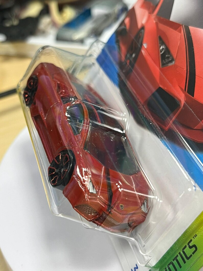 Hot Wheels Lamborghini Reventon Exotics 2023 | Cuotas sin interés